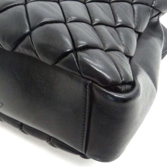 CHANEL Black Leather Matelasse Skin Bag - Picture 8 of 11